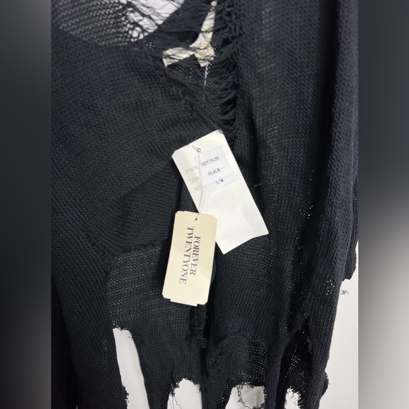 NWT- Forever 21 - black distressed open back sweater. Gothic Halloween. Small. - Picture 4 of 5